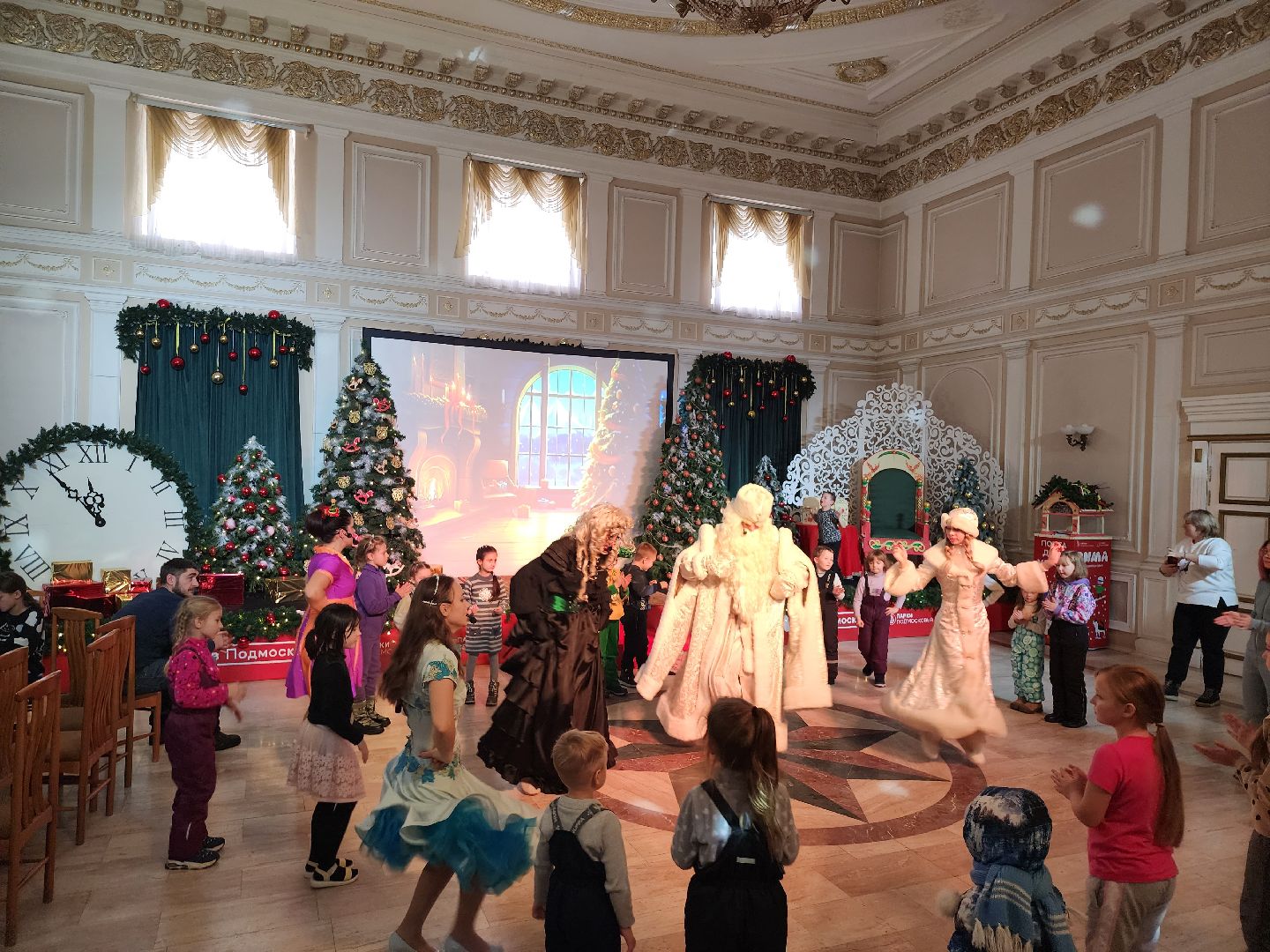 серпухов, подмосковье, резиденция деда мороза, зима в подмосковье, парк,