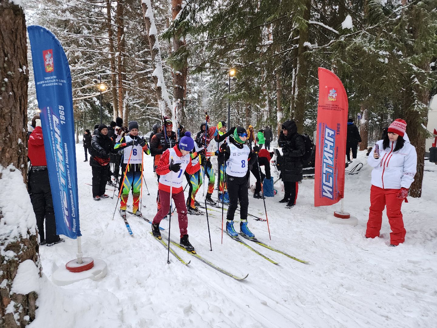 Лес, Парк, Лыжи, лыжная трасса, соревнования, зажжение елки,