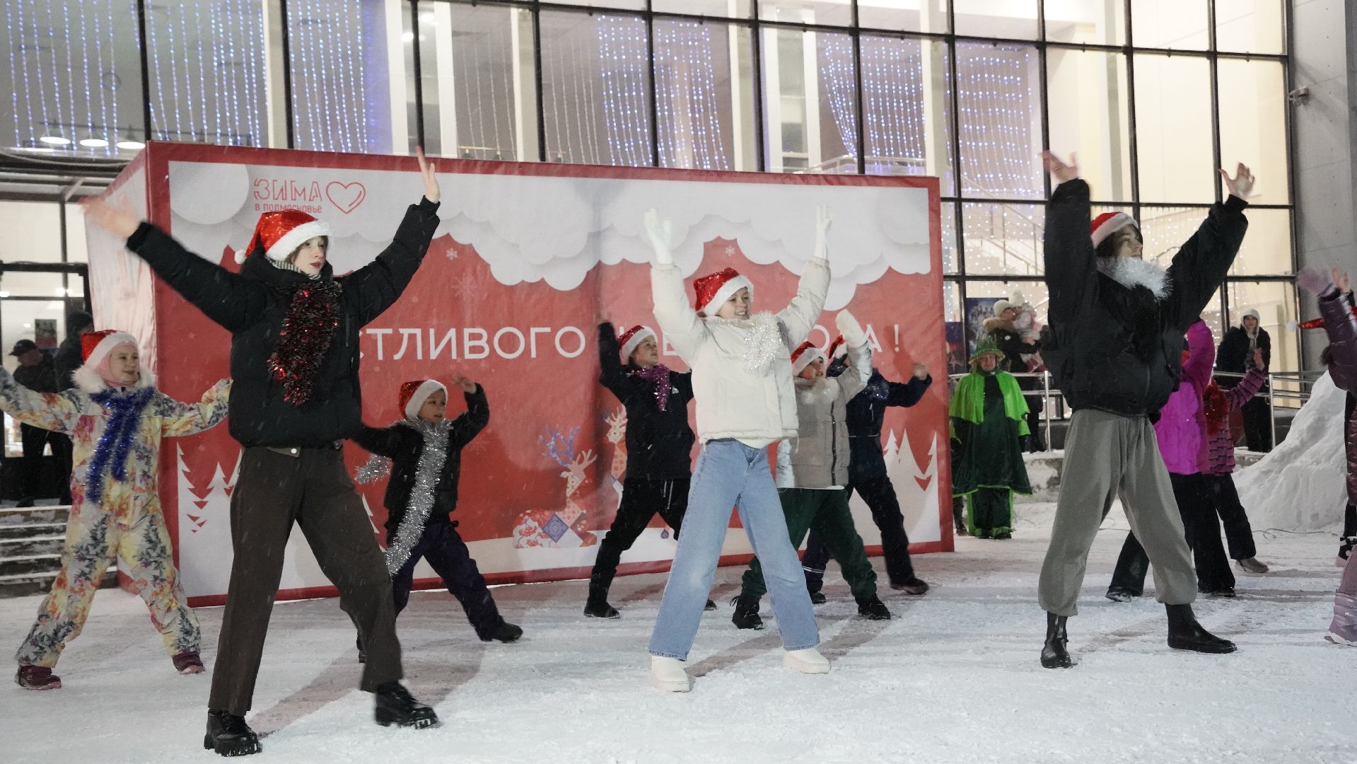 елка, Рошаль, Большая Шатура, праздник,