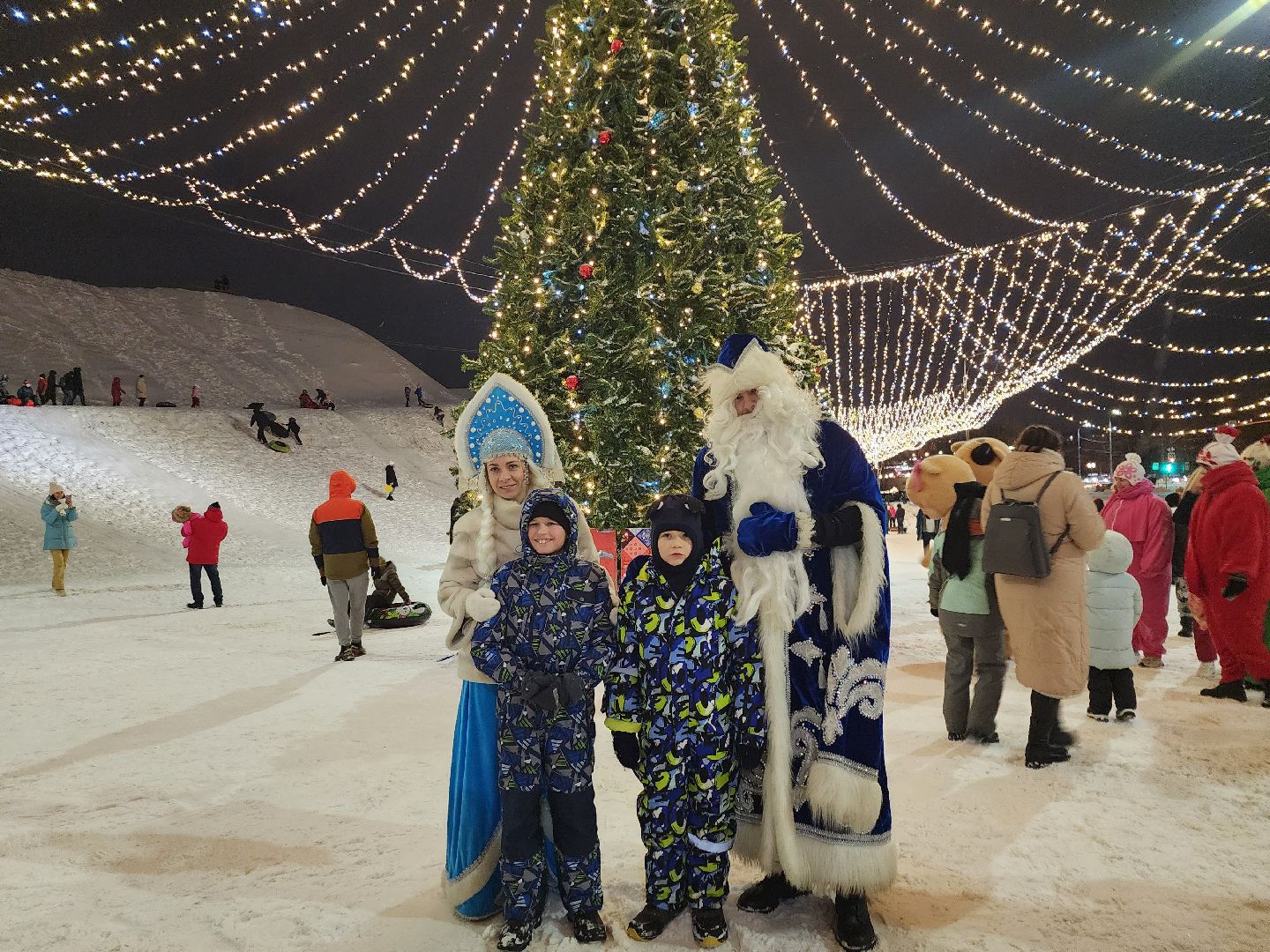 Серпухов, Подмосковье, зима в подмосковье, соборная гора, зажжение огней,