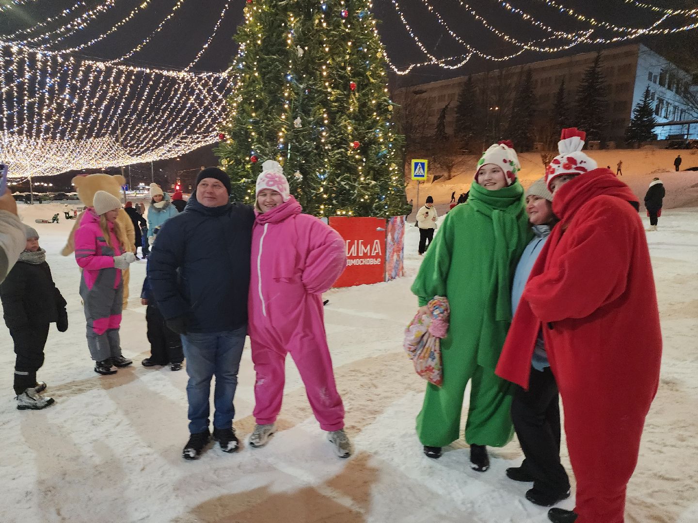 Серпухов, Подмосковье, зима в подмосковье, соборная гора, зажжение огней,