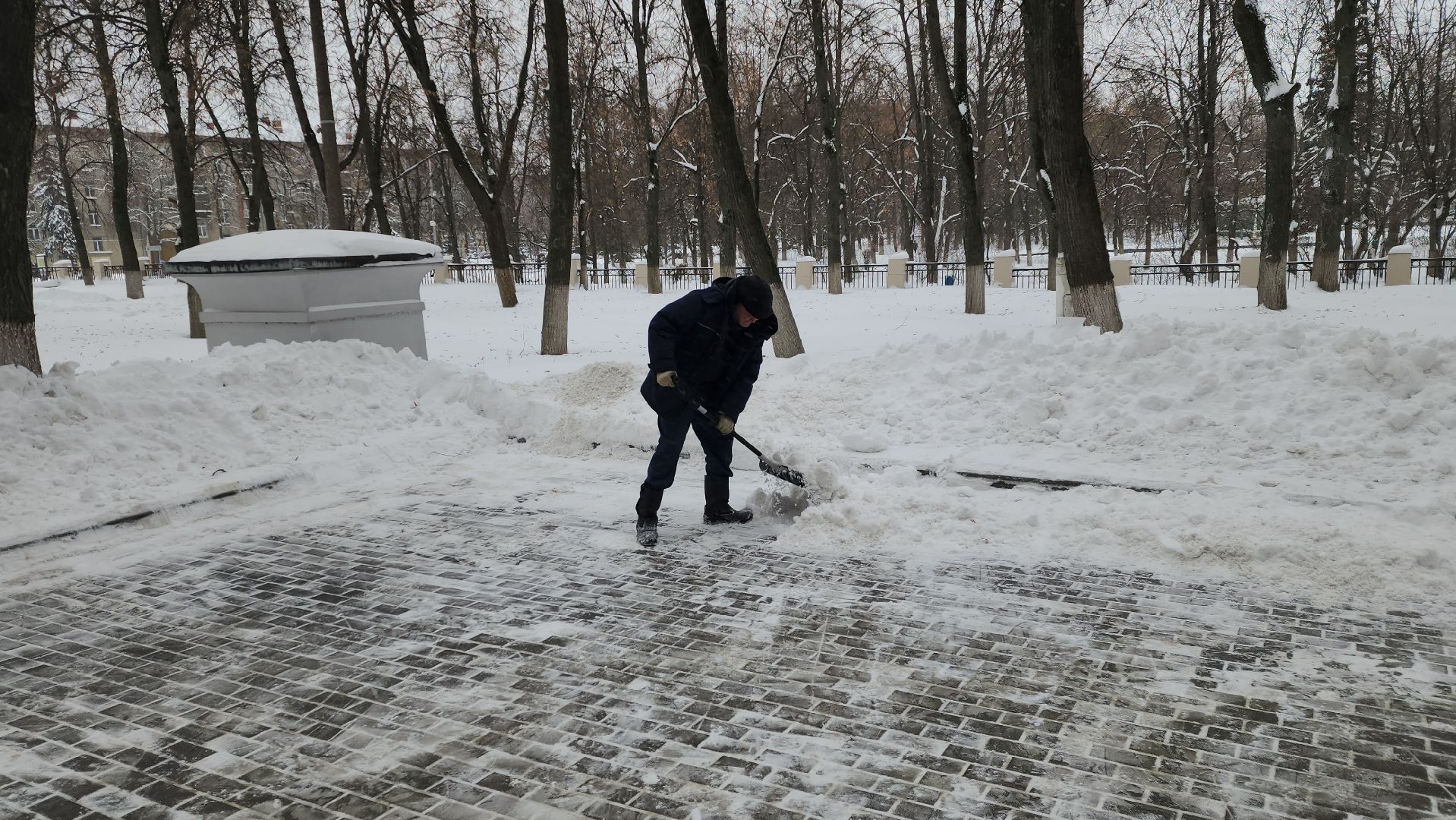 циклон ваня, снегопад, уборка, Аубакиров, Воробьев, губернатор,