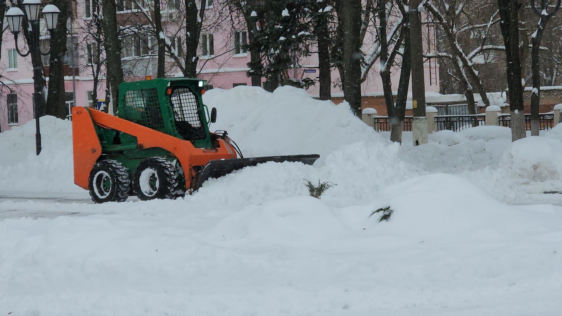 циклон ваня, снегопад, уборка, Аубакиров, Воробьев, губернатор,