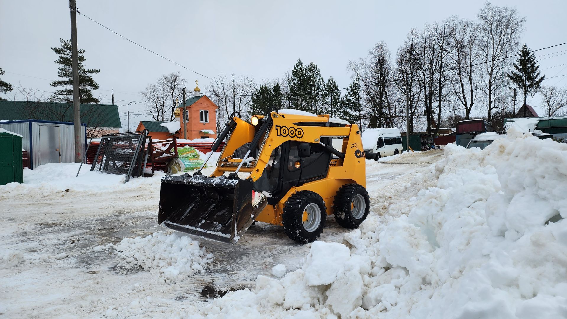 кашира, жкх, мбу благоустройство, уборка снега, минипогрузчик, ANT 1000, снегопад, снегопад ваня,