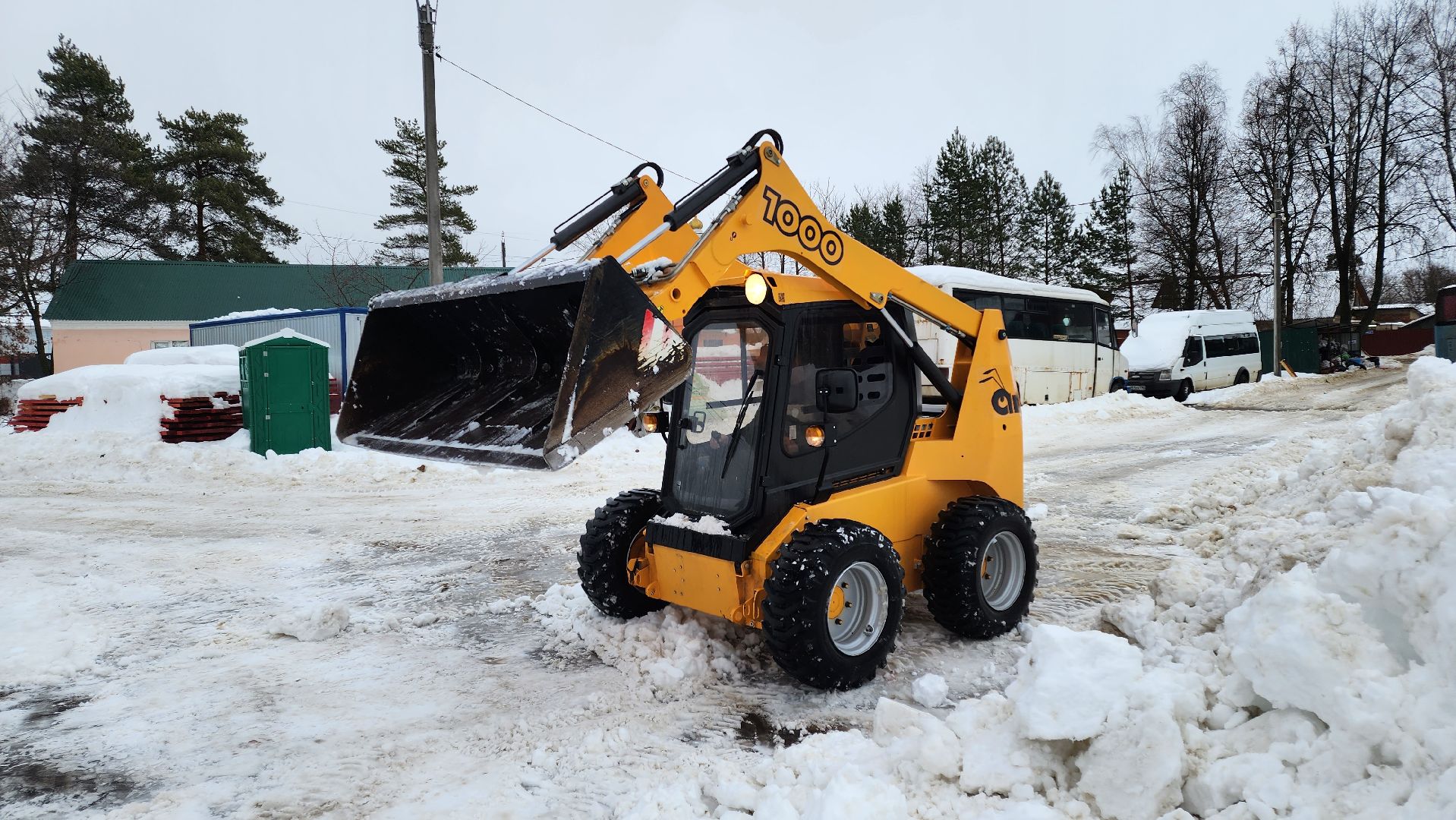 кашира, жкх, мбу благоустройство, уборка снега, минипогрузчик, ANT 1000, снегопад, снегопад ваня,