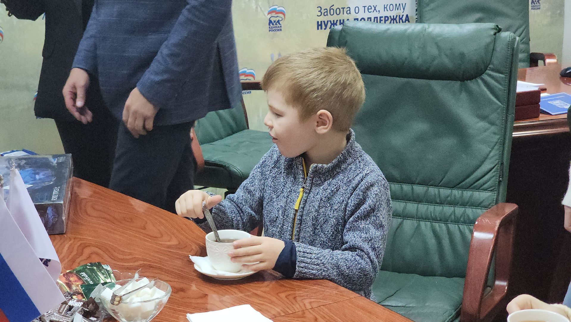 Пушкино, своих не бросаем, Помощь, Елка желаний, Дети, Общество,