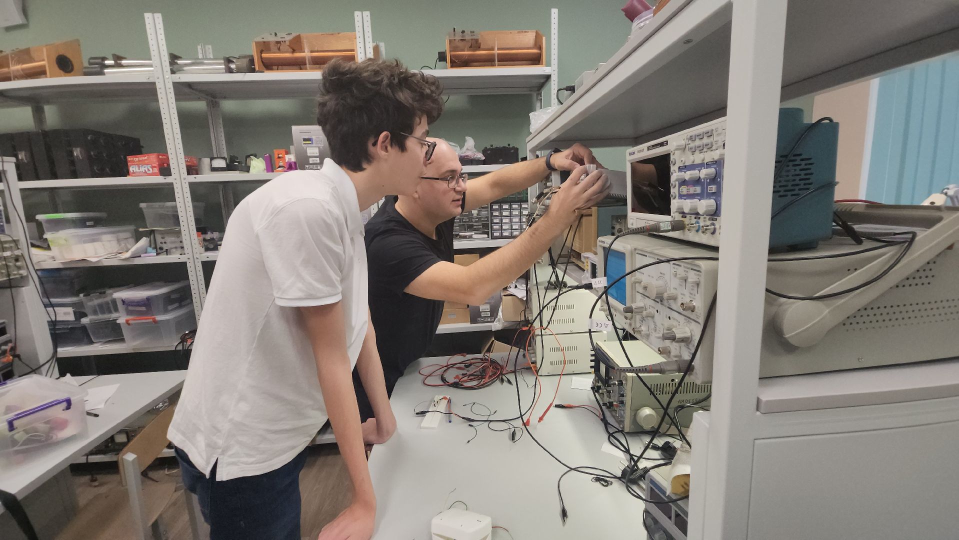 долгопрудный, физмат-лицей, Международная естественно-научная олимпиада, лаборатории,