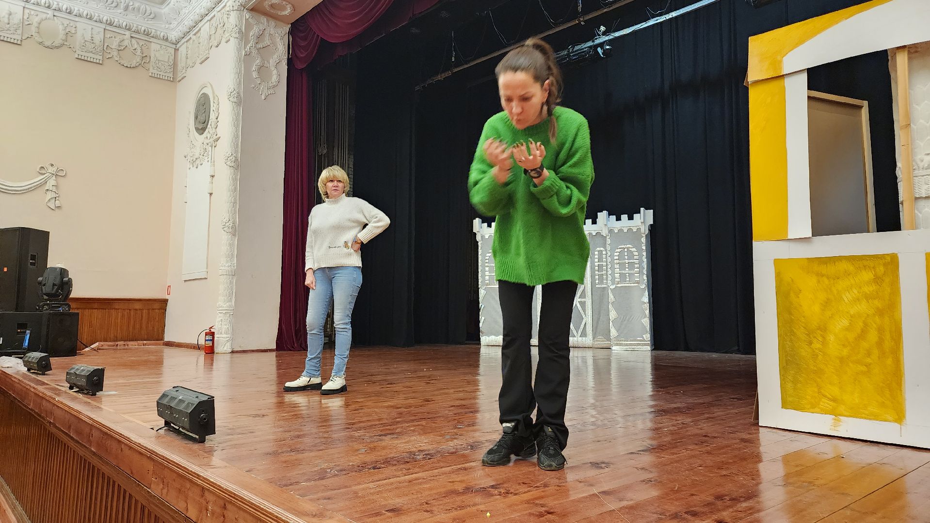 кашира, новый год, новогодний спектакль, елка главы, чебурашка, сказка, кот баюн, птица сирин,