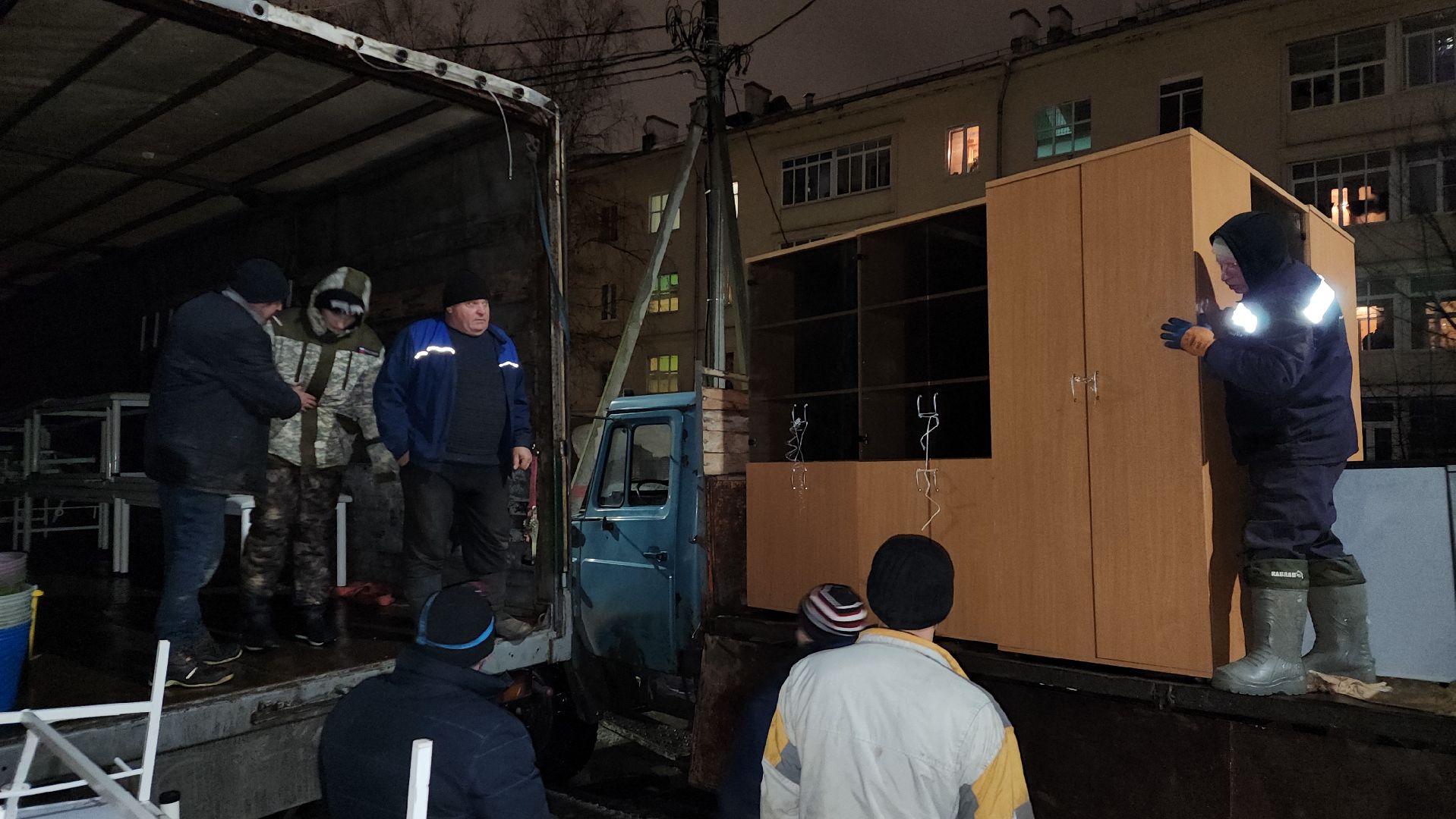 семьи военнослужащих, помощь семьям, Лосино-Петровский, волонтеры, гуманитарная помощь, новый год, елка желаний,