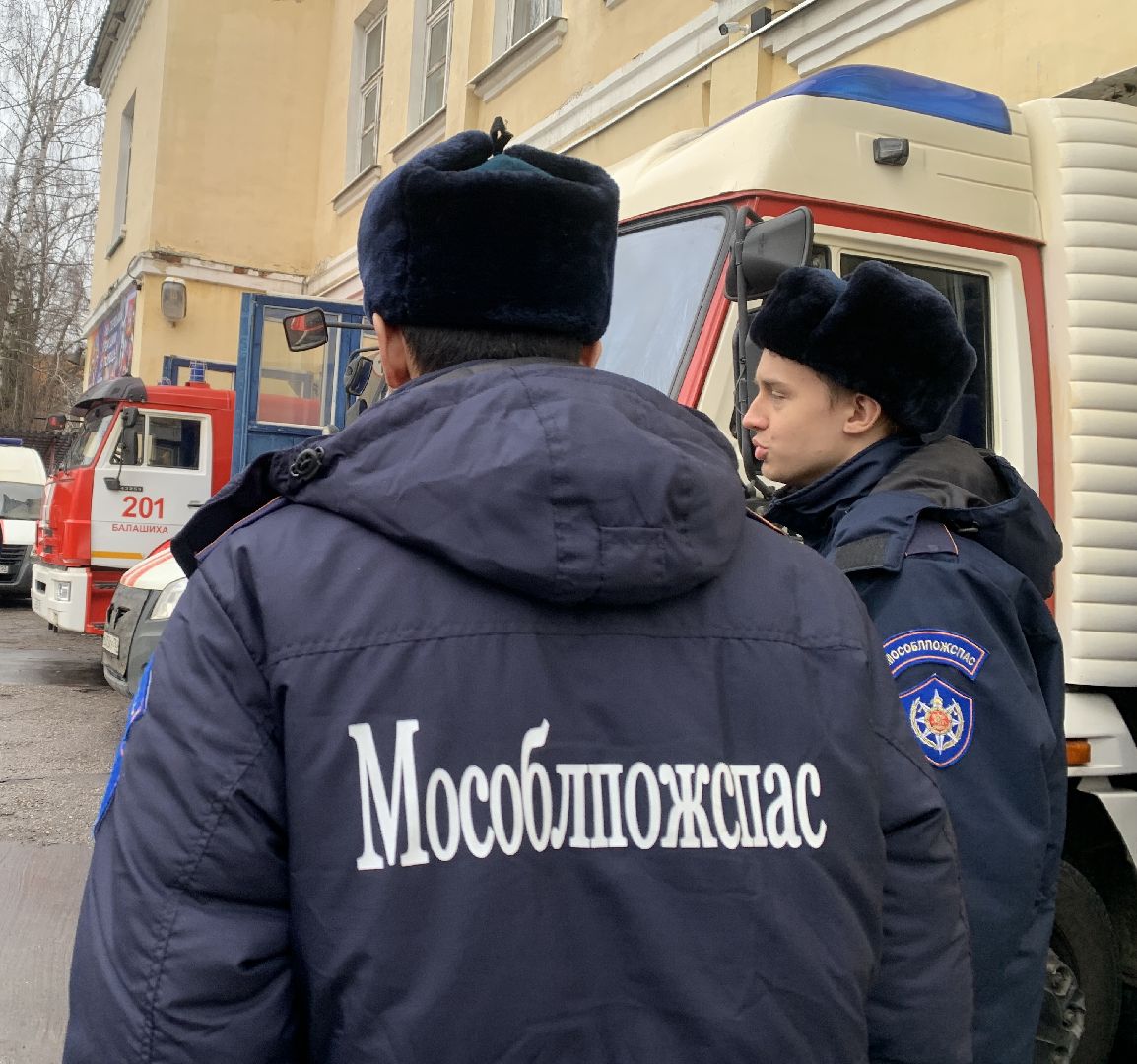 Балашиха, Подмосковье, Общество, Мемориальная доска, Олег Калмыков, Пожарно-спасательная часть 201 Мособлпожспас, Взрыв газа в Балашихе,