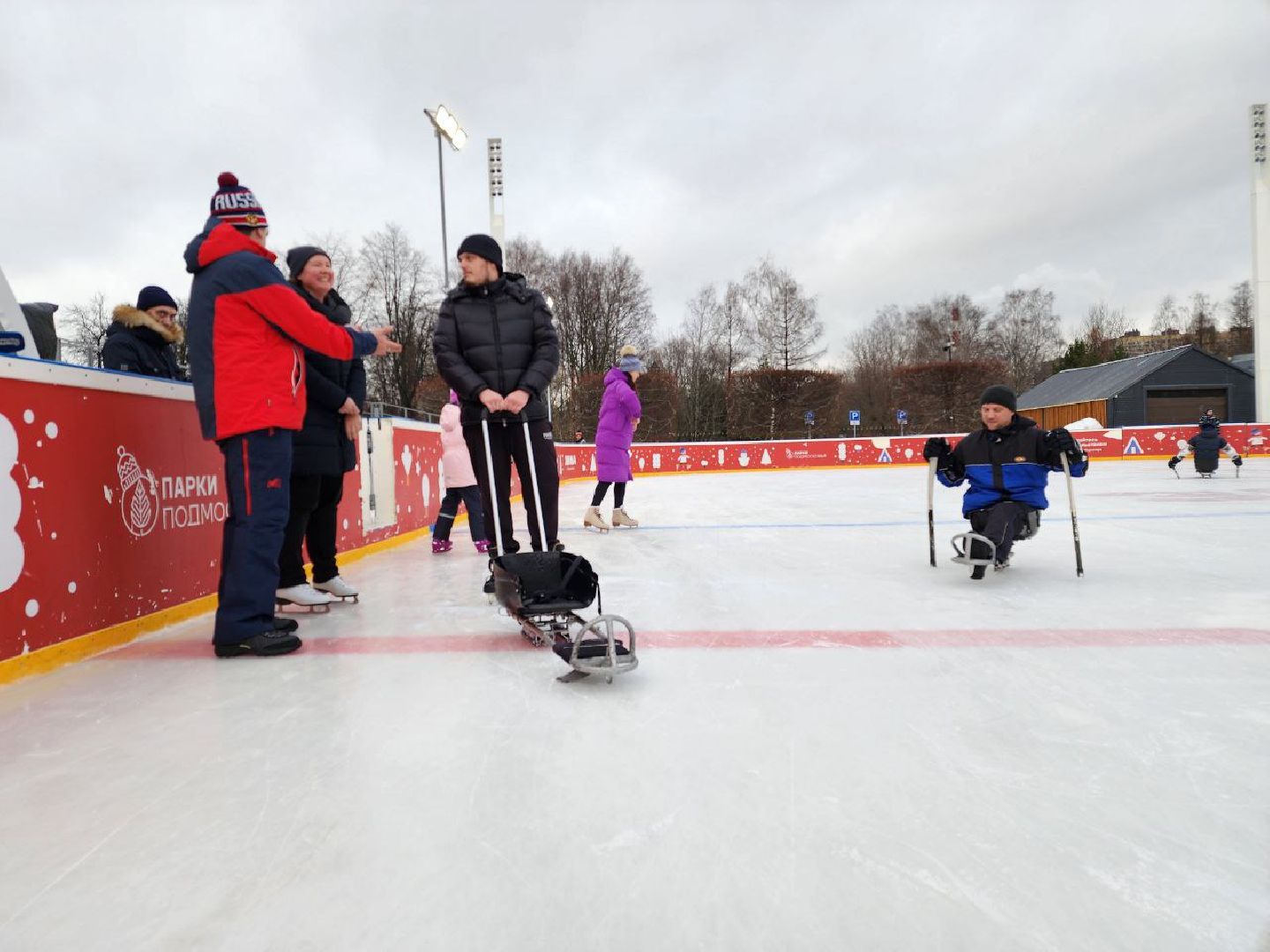 мытищи, следж-хоккей, Социальный проект, социальный проект Каток доступный для всех, дети с овз, инвалиды, Алексей Савлуков, зима в подмосковье,