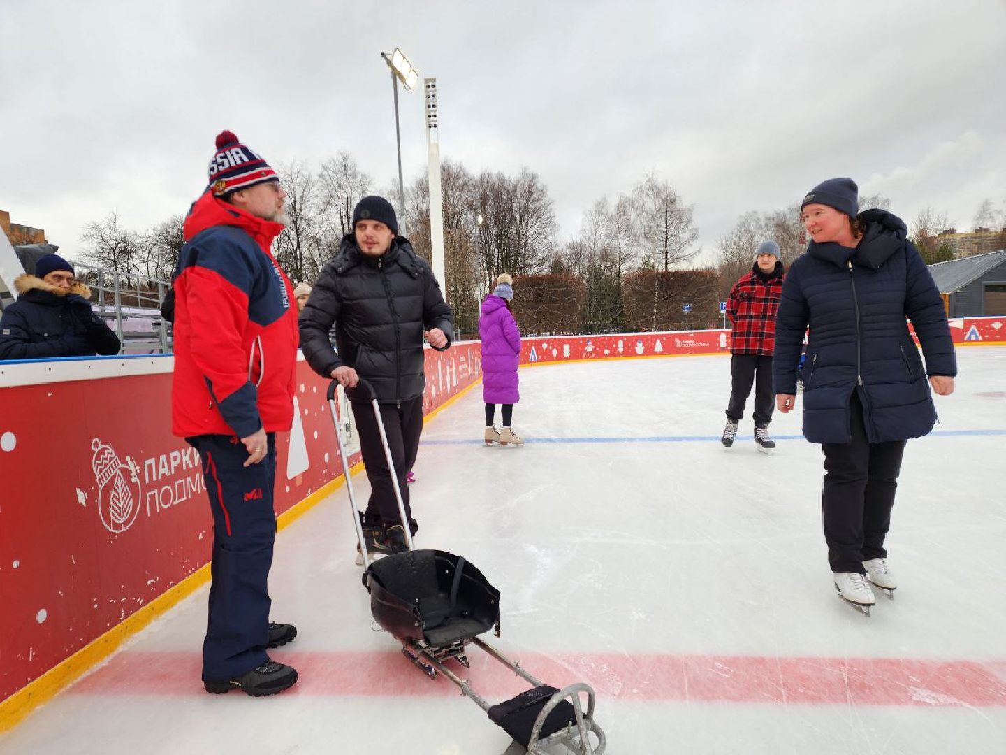 мытищи, следж-хоккей, Социальный проект, социальный проект Каток доступный для всех, дети с овз, инвалиды, Алексей Савлуков, зима в подмосковье,