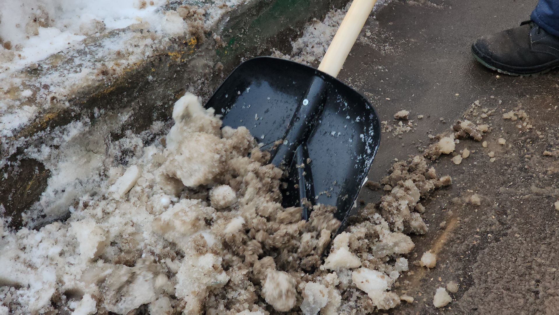 коммунальная техника, коммунальные служба, снегопад ваня, руза, рузский городской округ, московская область, подмосковье,