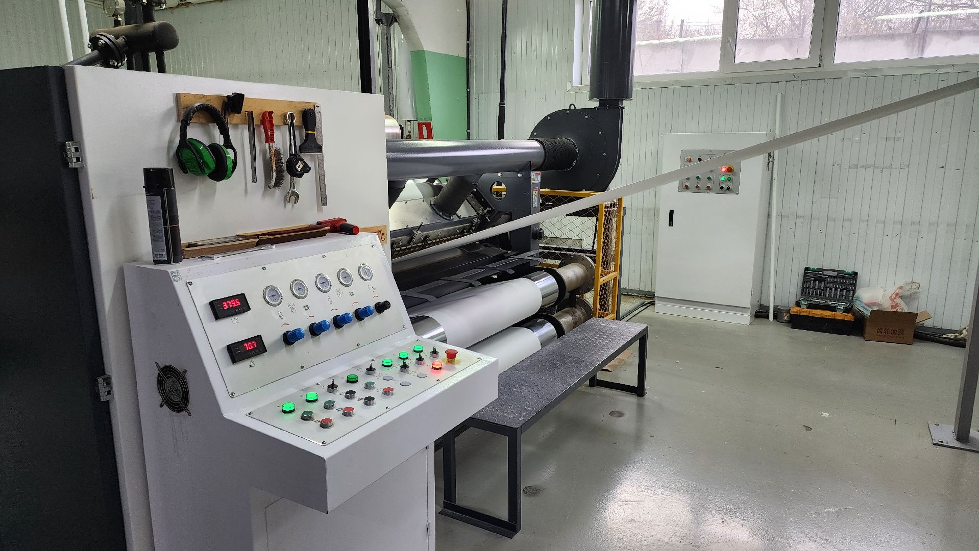 кашира, каширский завод бумажных изделий, кзби, гофробумага, гофроупаковка, кондитерские изделия, импортозамещение, новая линия,