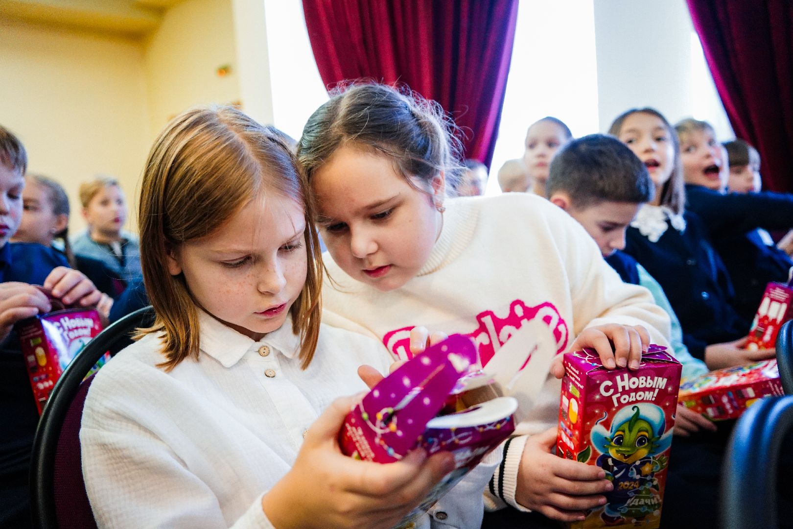 Рошаль, Большая Шатура, новый год, подарки главы, Рождество,