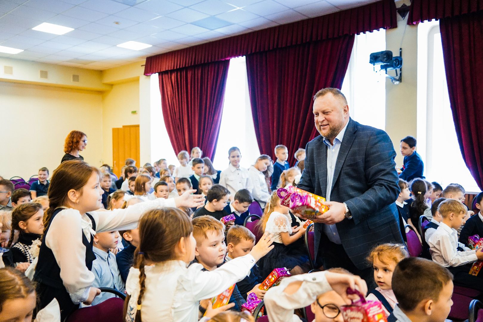 Рошаль, Большая Шатура, новый год, подарки главы, Рождество,