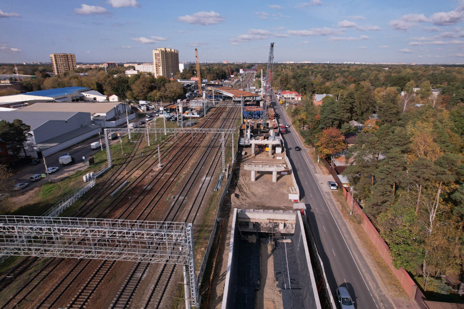 видео с коптера, дорога, путепровод,