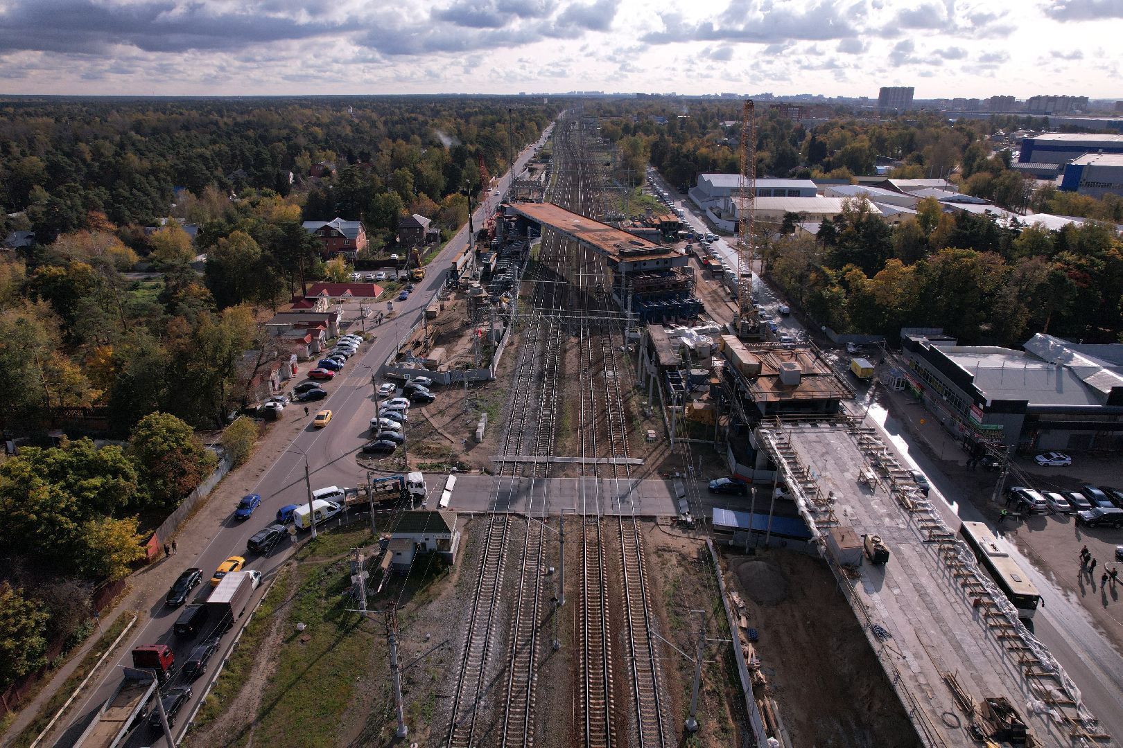 видео с коптера, дорога, путепровод,