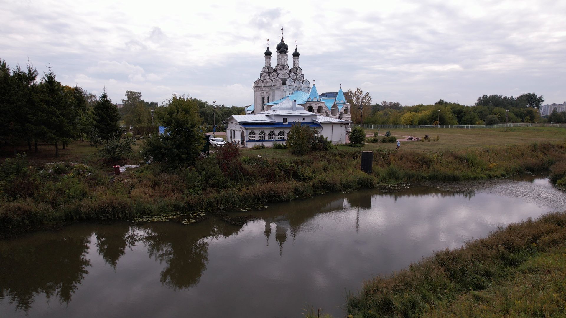 видео с коптера, храм,