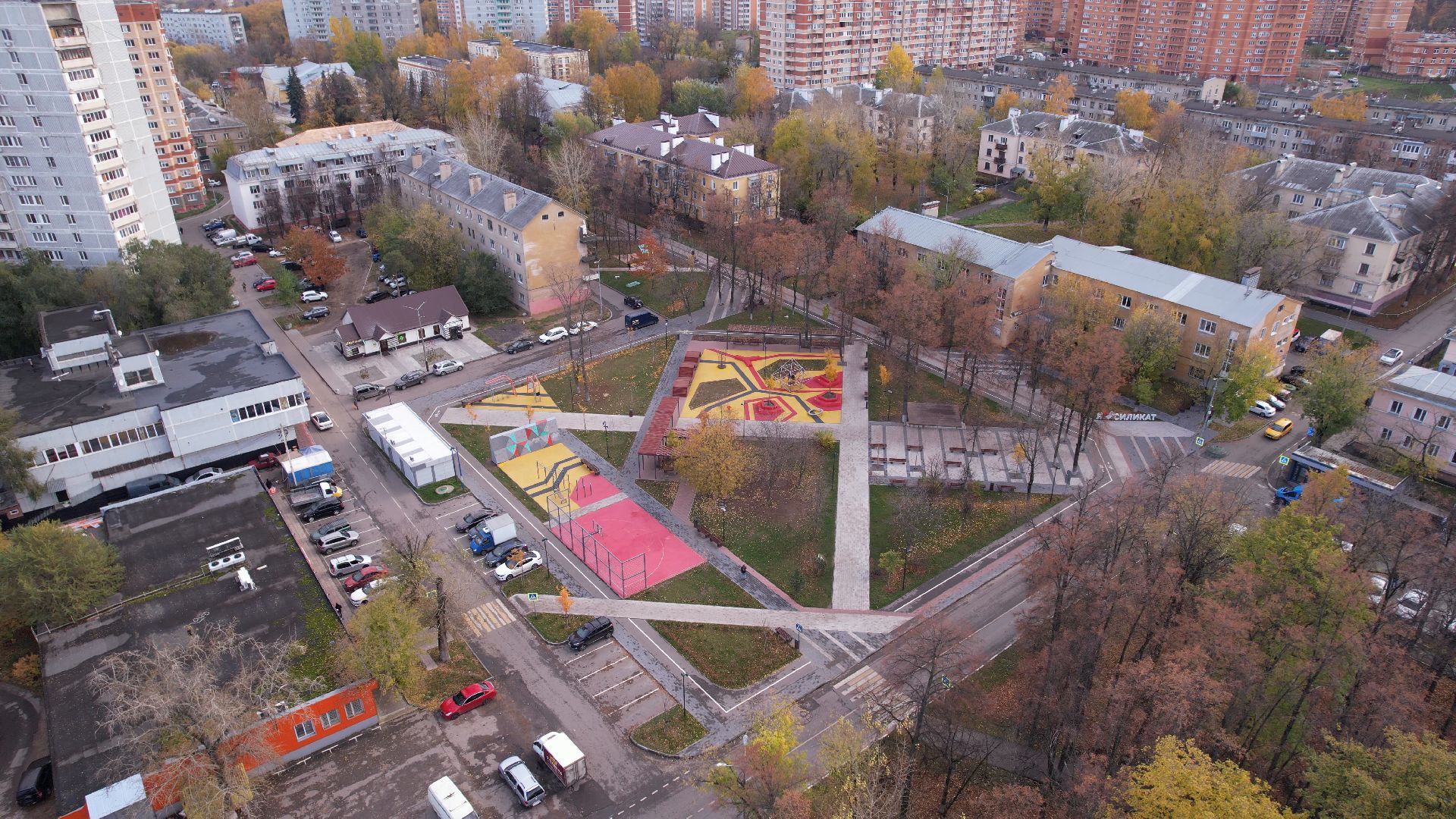 видео с коптера, котельники, сквер,