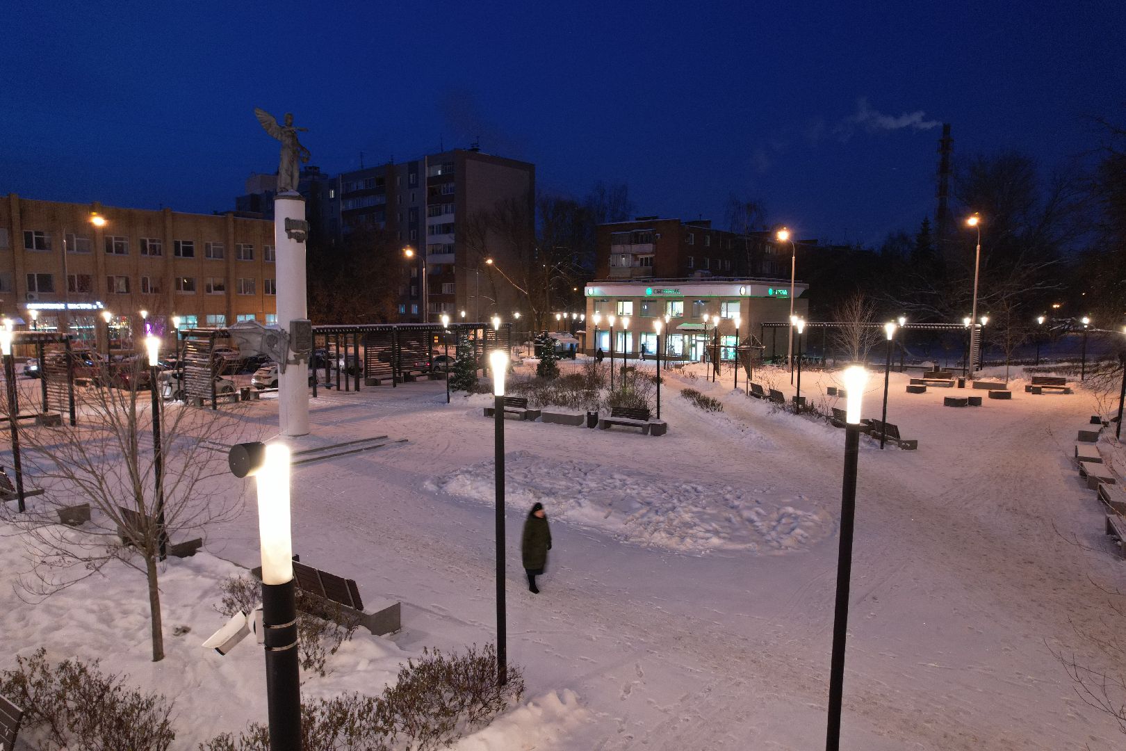 видео с коптера, сквер, новый год,