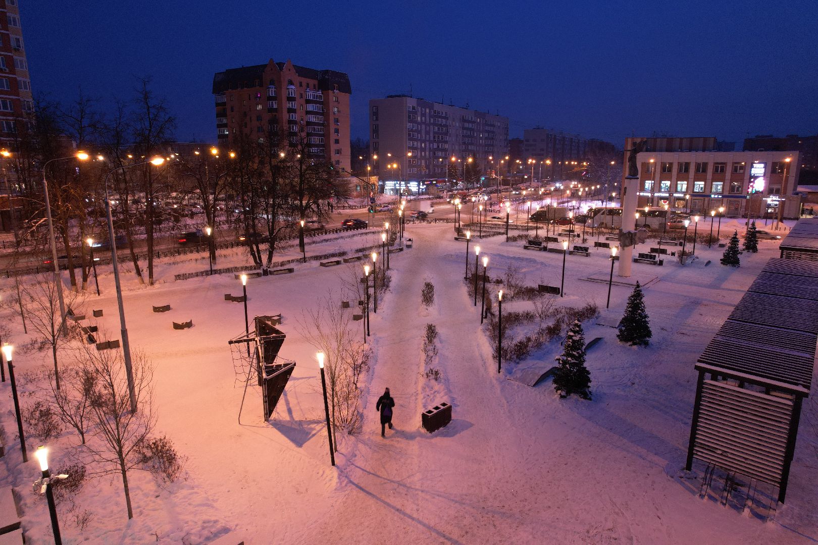 видео с коптера, сквер, новый год,