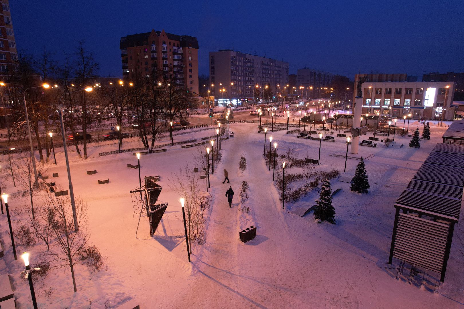 видео с коптера, сквер, новый год,