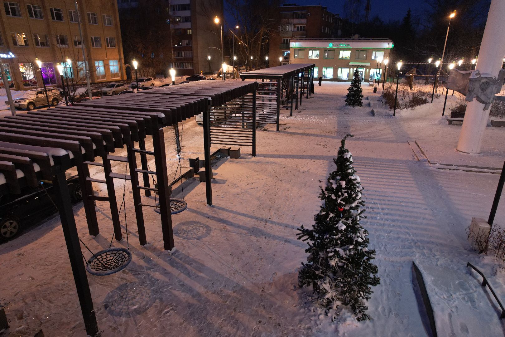 видео с коптера, сквер, новый год,