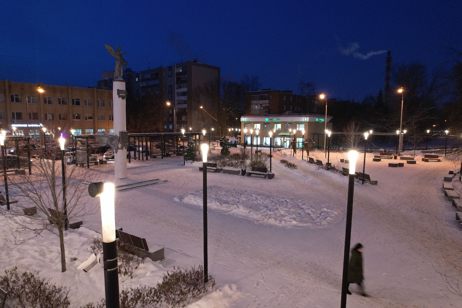 видео с коптера, сквер, новый год,