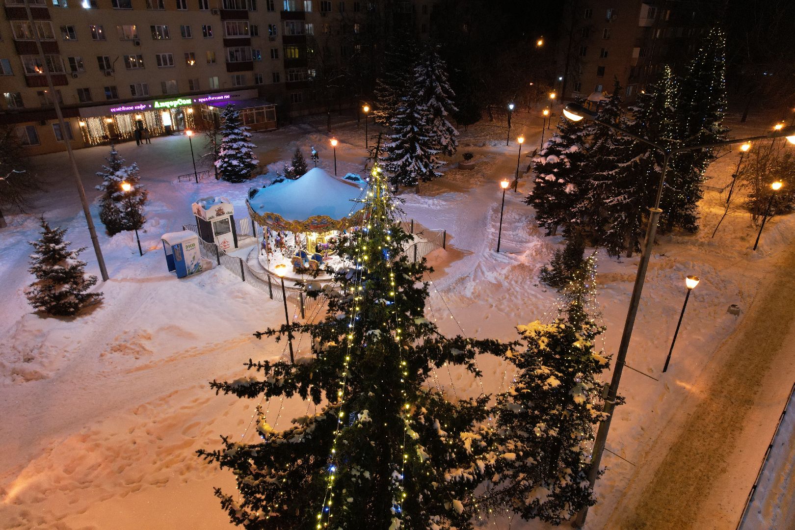 видео с коптера, зима, парк, сквер,