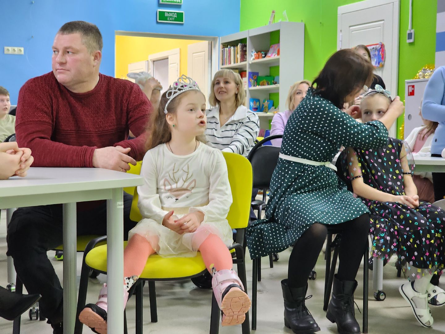 Дети, елка желаний, Новый год, благотворительая акция,