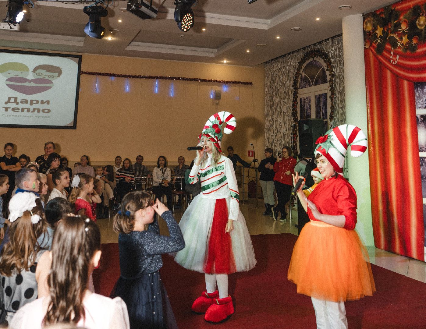 воскресенск, дети, новогодняя елка, акция, дари тепло,