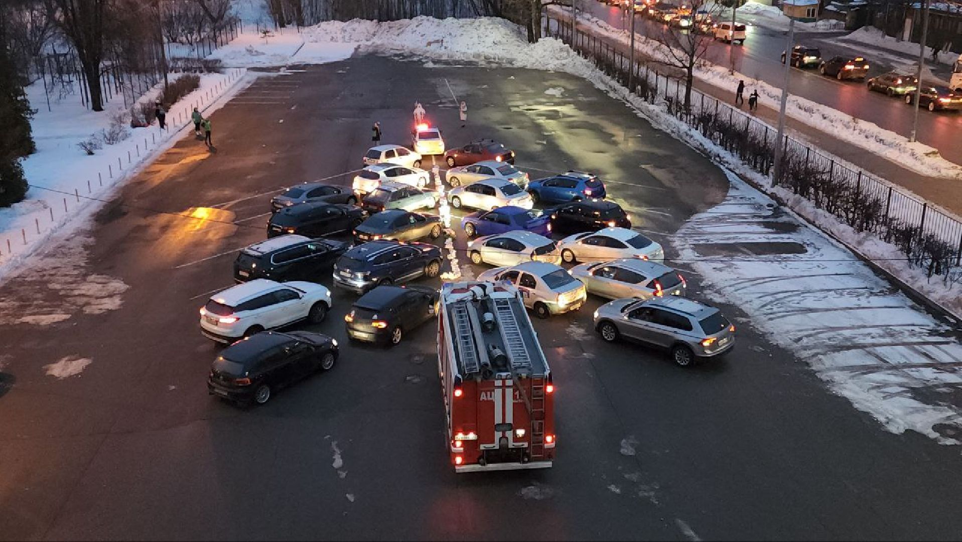 мытищи, новый год, молодежный центр импульс, флешмоб, Автофлешмоб,