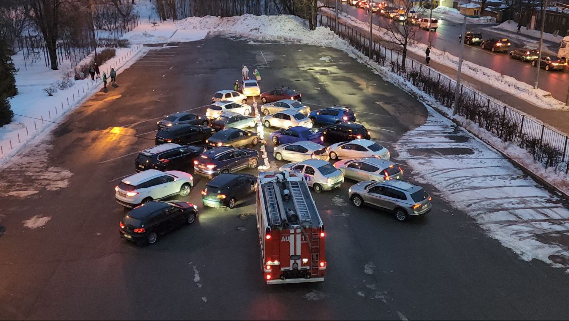 мытищи, новый год, молодежный центр импульс, флешмоб, Автофлешмоб,