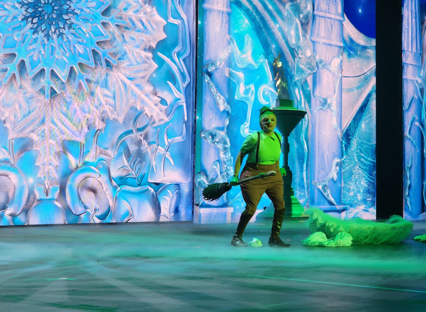 ёлка, губернаторская елка, Крокус сити, Праздник, Сво,