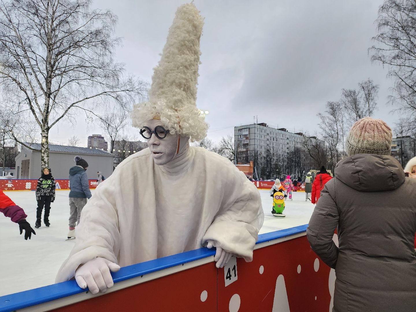 пушкино, каток в парке, дети, лед, артисты,