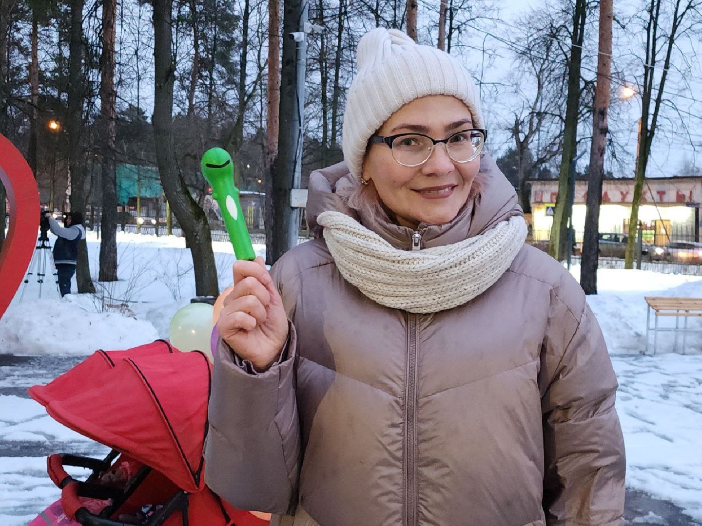 новый год, ретро-вечеринка, дед мороз, 12 месяцев, видное,