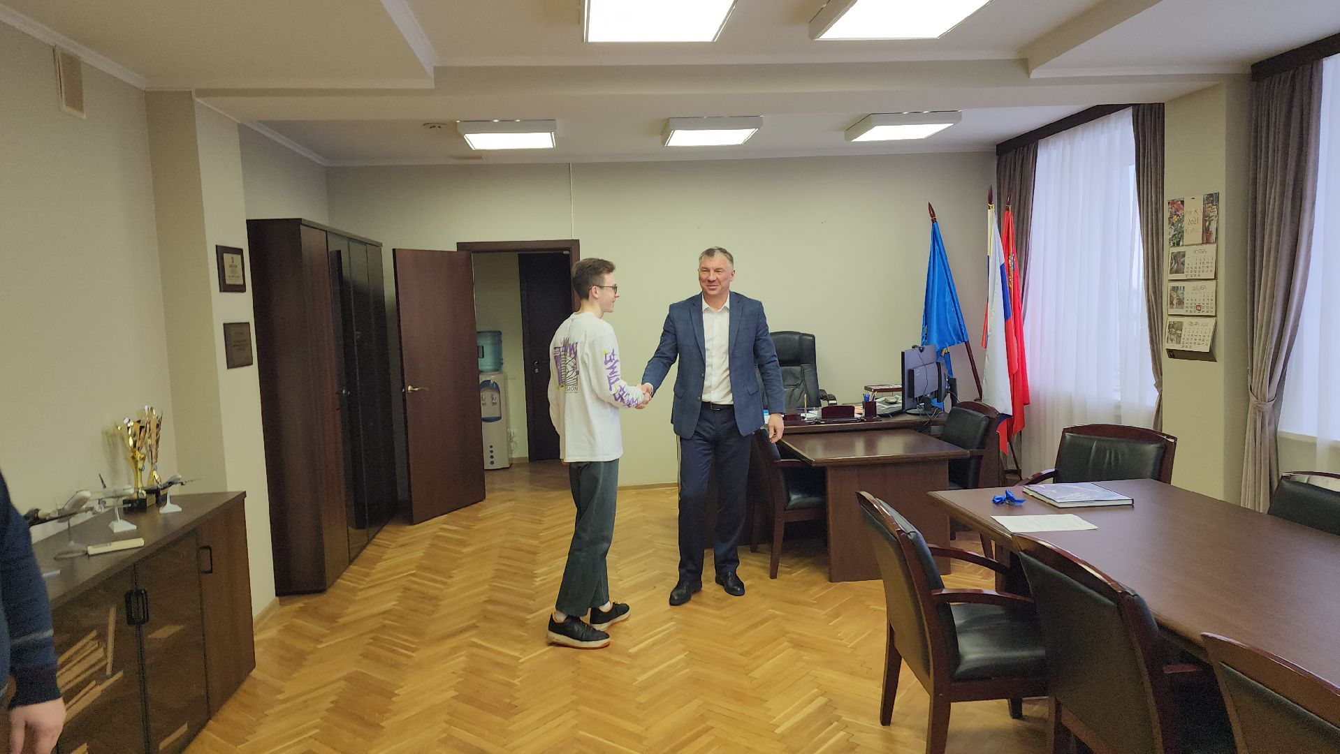 без попечения родителей, сирота, Обухов, квартира, ремонт, жилье, жилье для детей-сирот,Аубакиров,