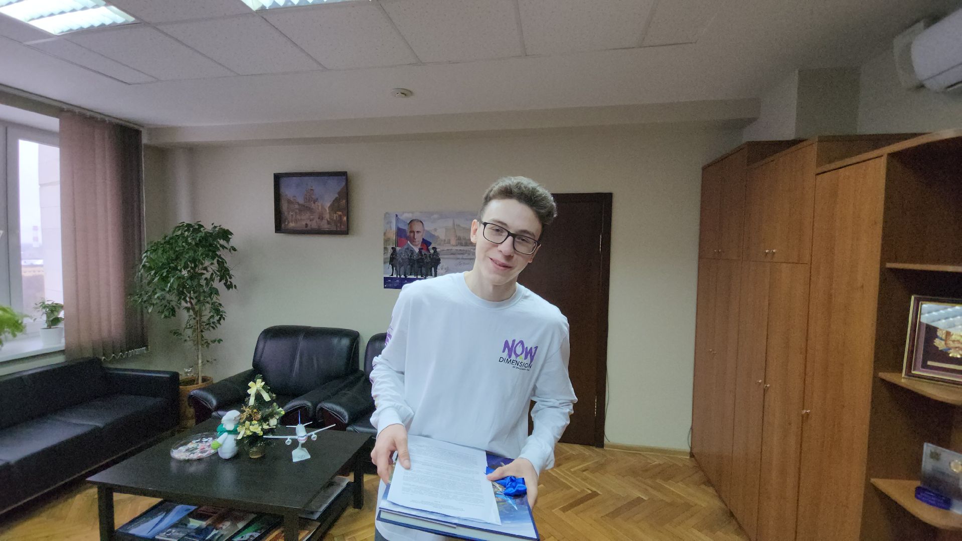 без попечения родителей, сирота, Обухов, квартира, ремонт, жилье, жилье для детей-сирот,Аубакиров,