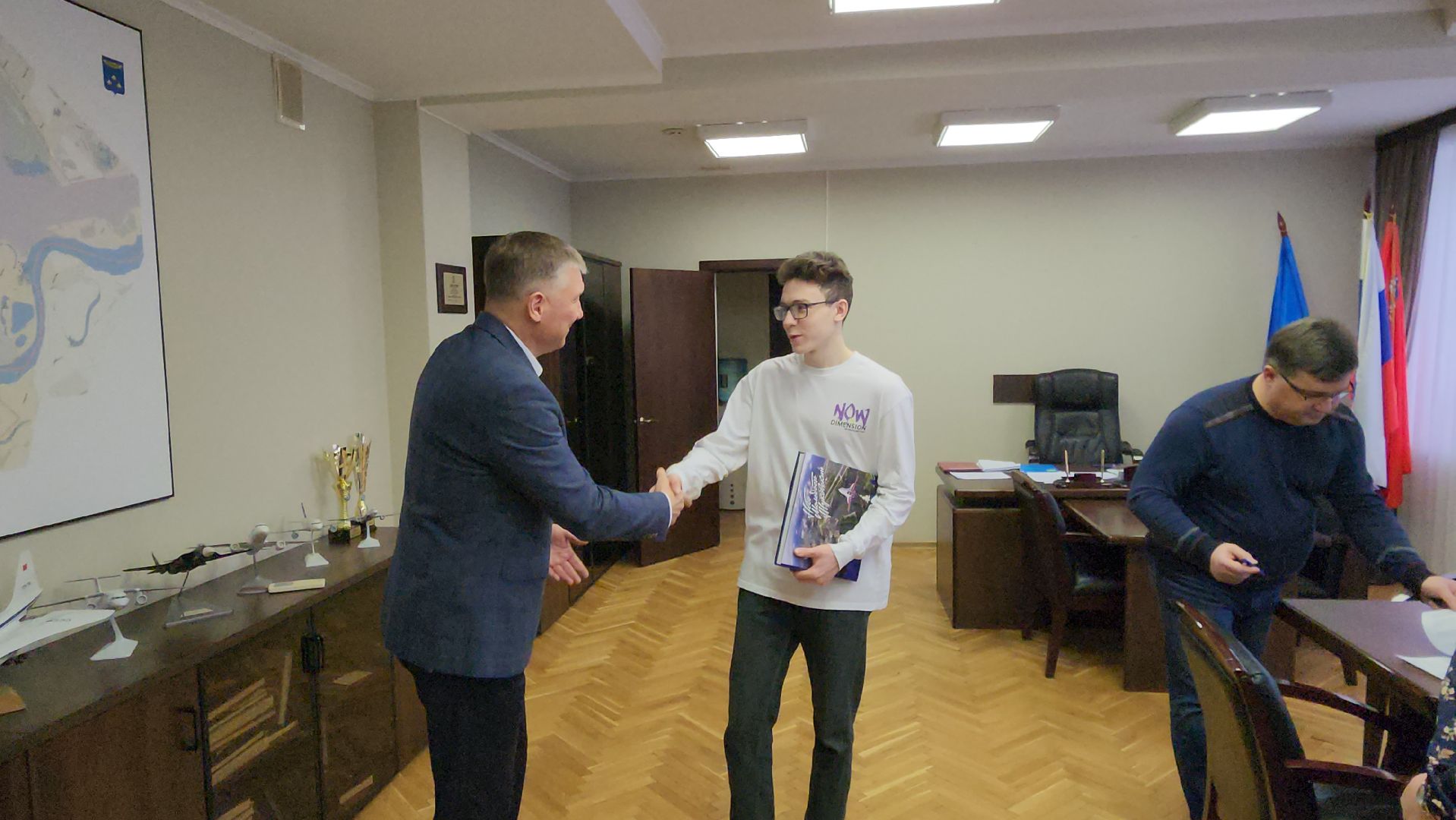 без попечения родителей, сирота, Обухов, квартира, ремонт, жилье, жилье для детей-сирот,Аубакиров,