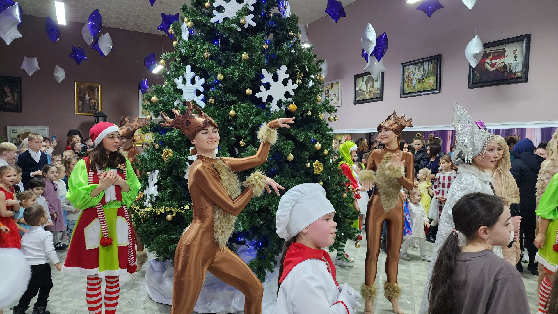 новый год, новогодний спектакль, елка главы, дети, Лосино-Петровский,