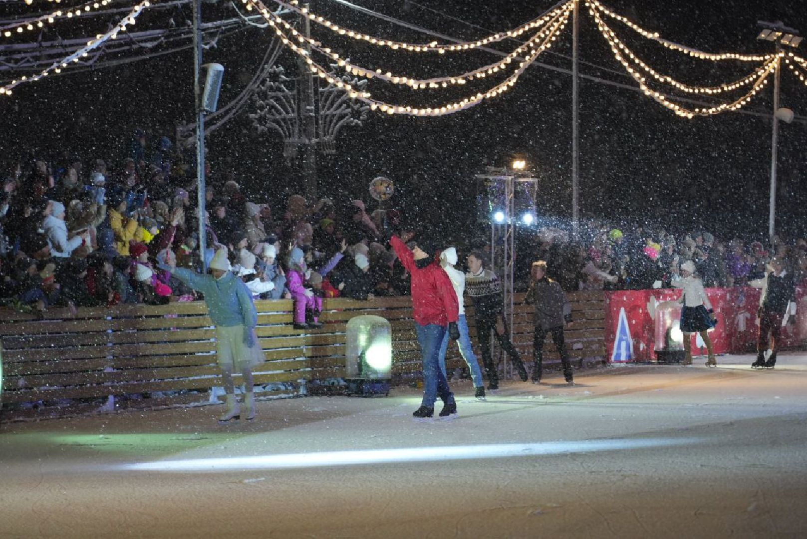Сергиев Посад, Илья Авербух, Шоу на льду, Зима в Подмосковье, Парки, Фигурное катание, Чемпионы, Спорт, Туризм, Алексей Ягудин, Олимпийские звезды,