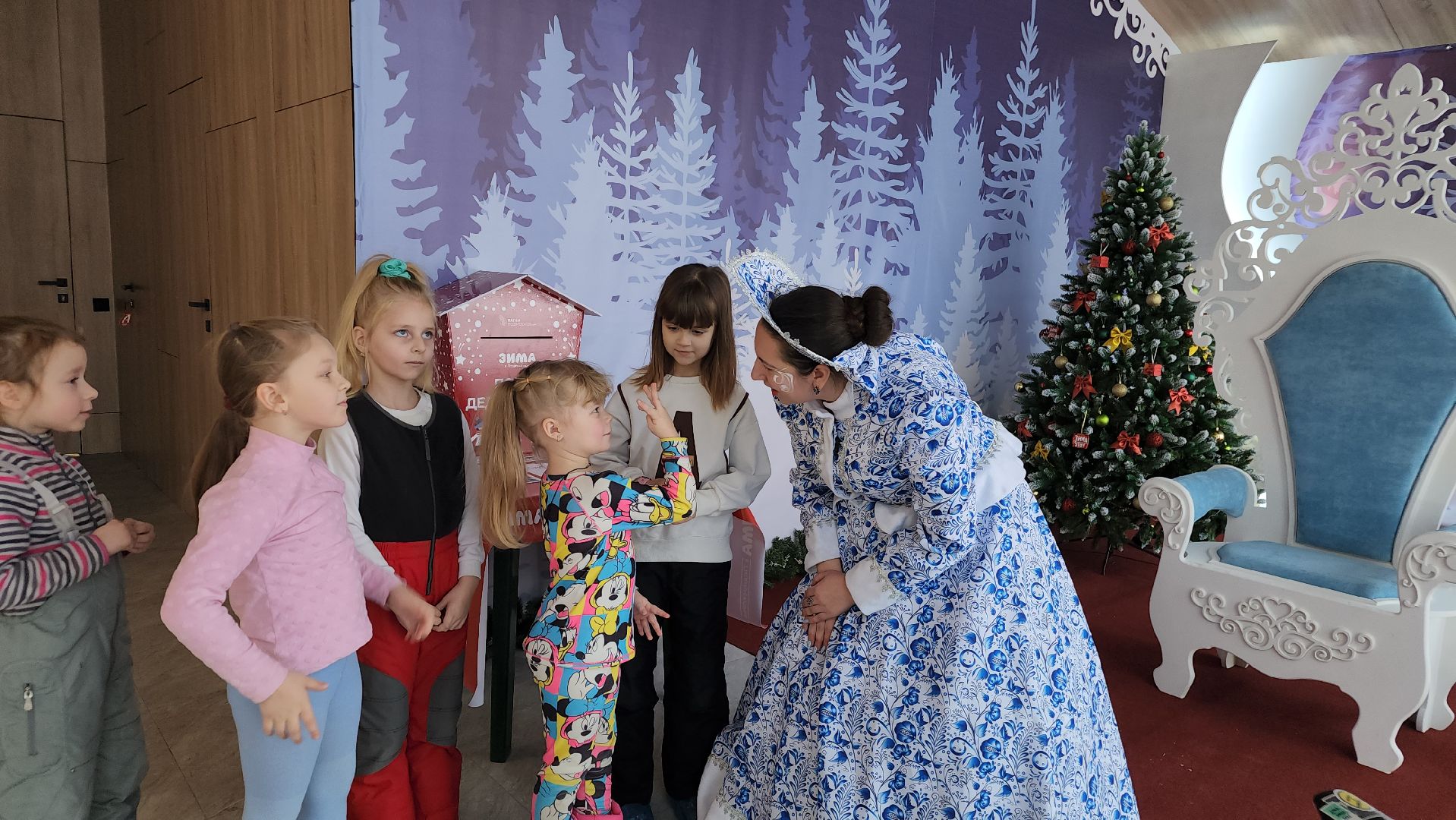 резиденция деда мороза, фрязино, лесопарк, зима в подмосковье,