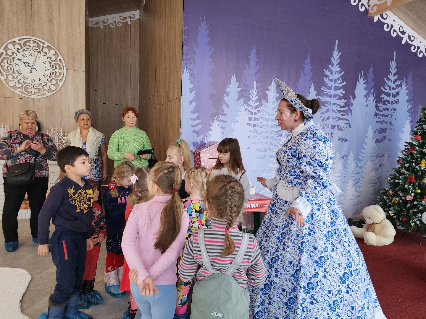 резиденция деда мороза, фрязино, лесопарк, зима в подмосковье,