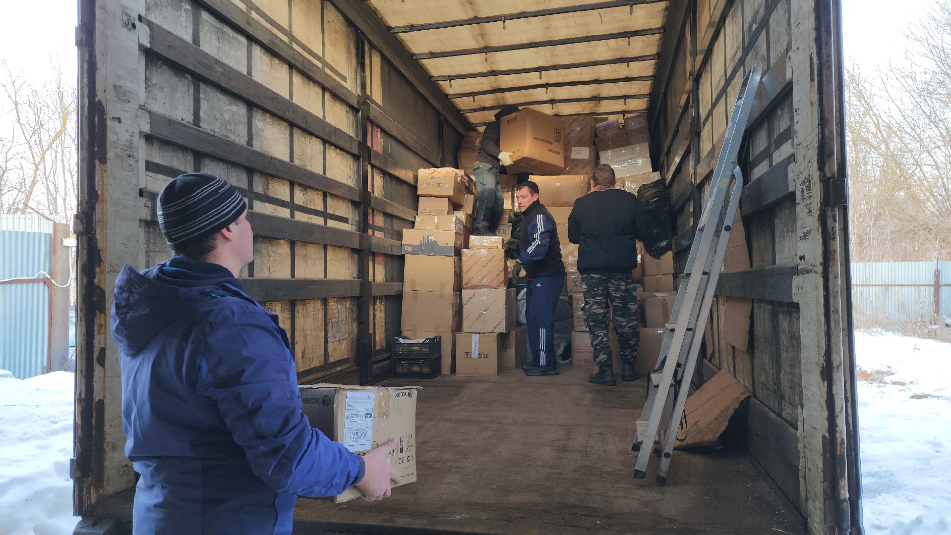 серпухов, подмосковье, гуманитарная помощь, погранвойска, волонтеры,