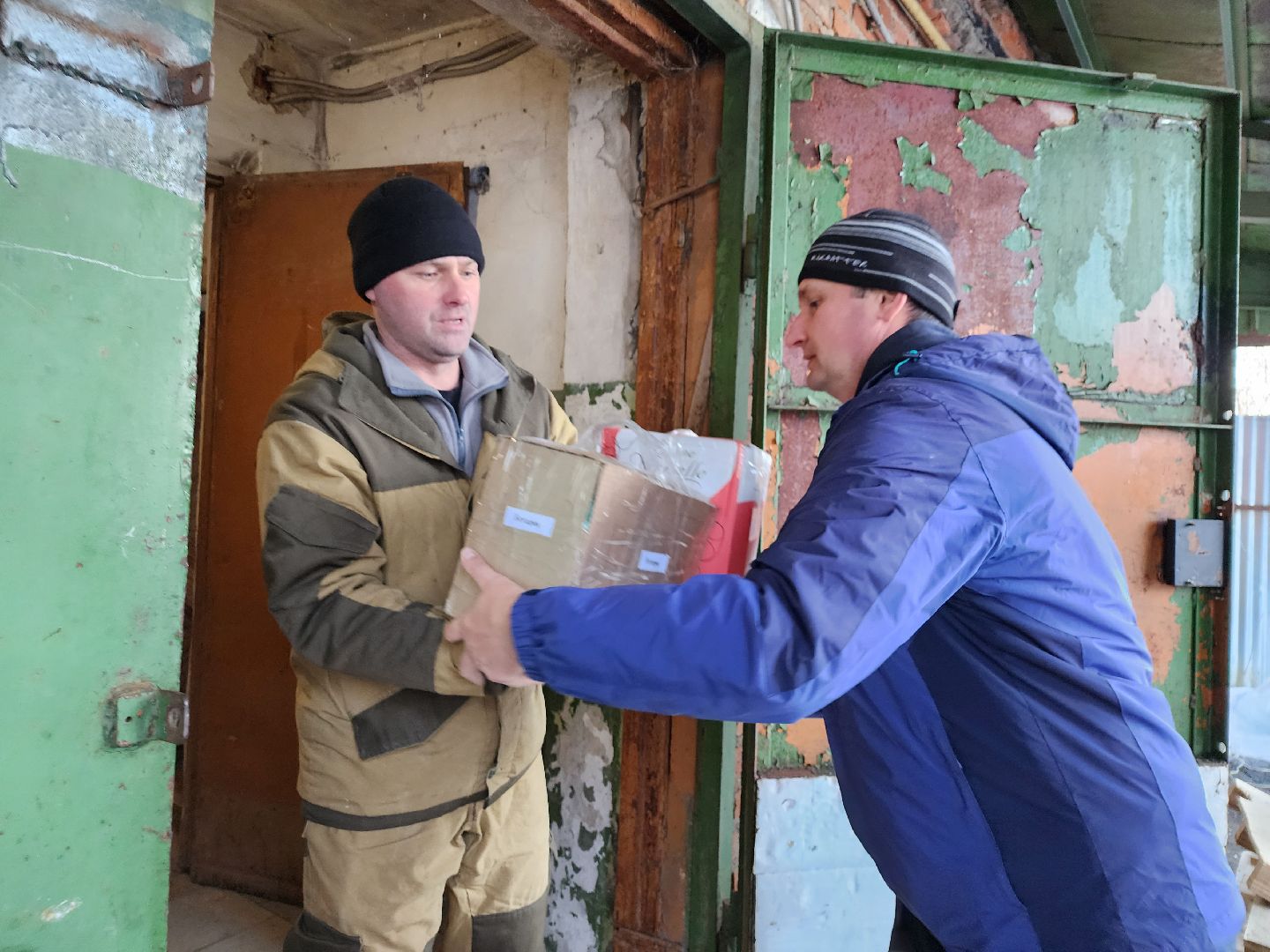 серпухов, подмосковье, гуманитарная помощь, погранвойска, волонтеры,