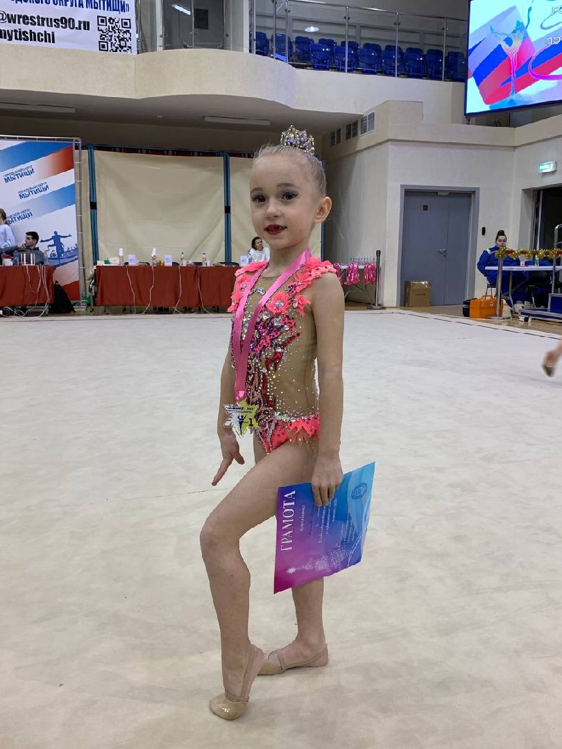 пушкино, спорт, художественная гимнастика, награды, приемные дети, спортсменка,