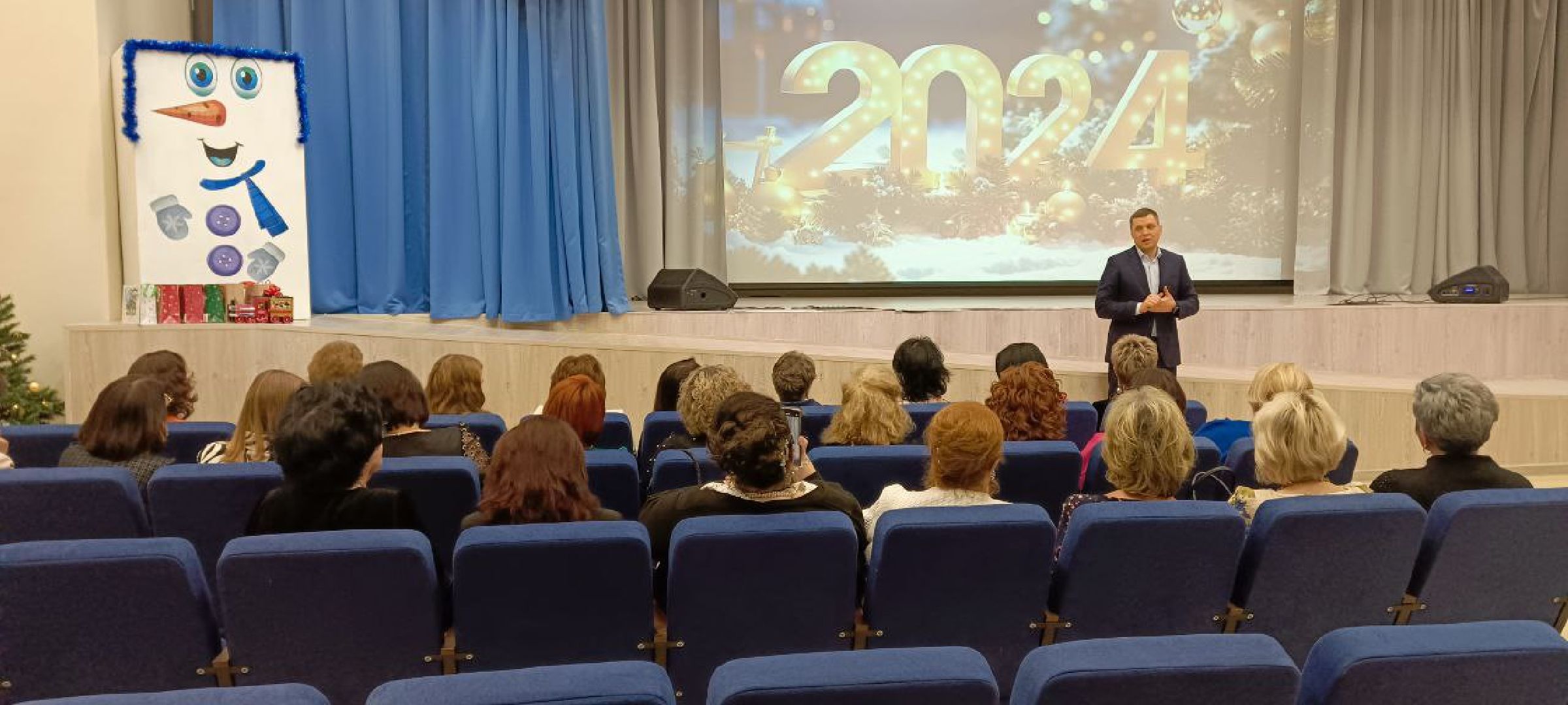 Дмитров, Школа в Озерецком, Гимназия Дмитров, Гимназия Логос, Минобразования,