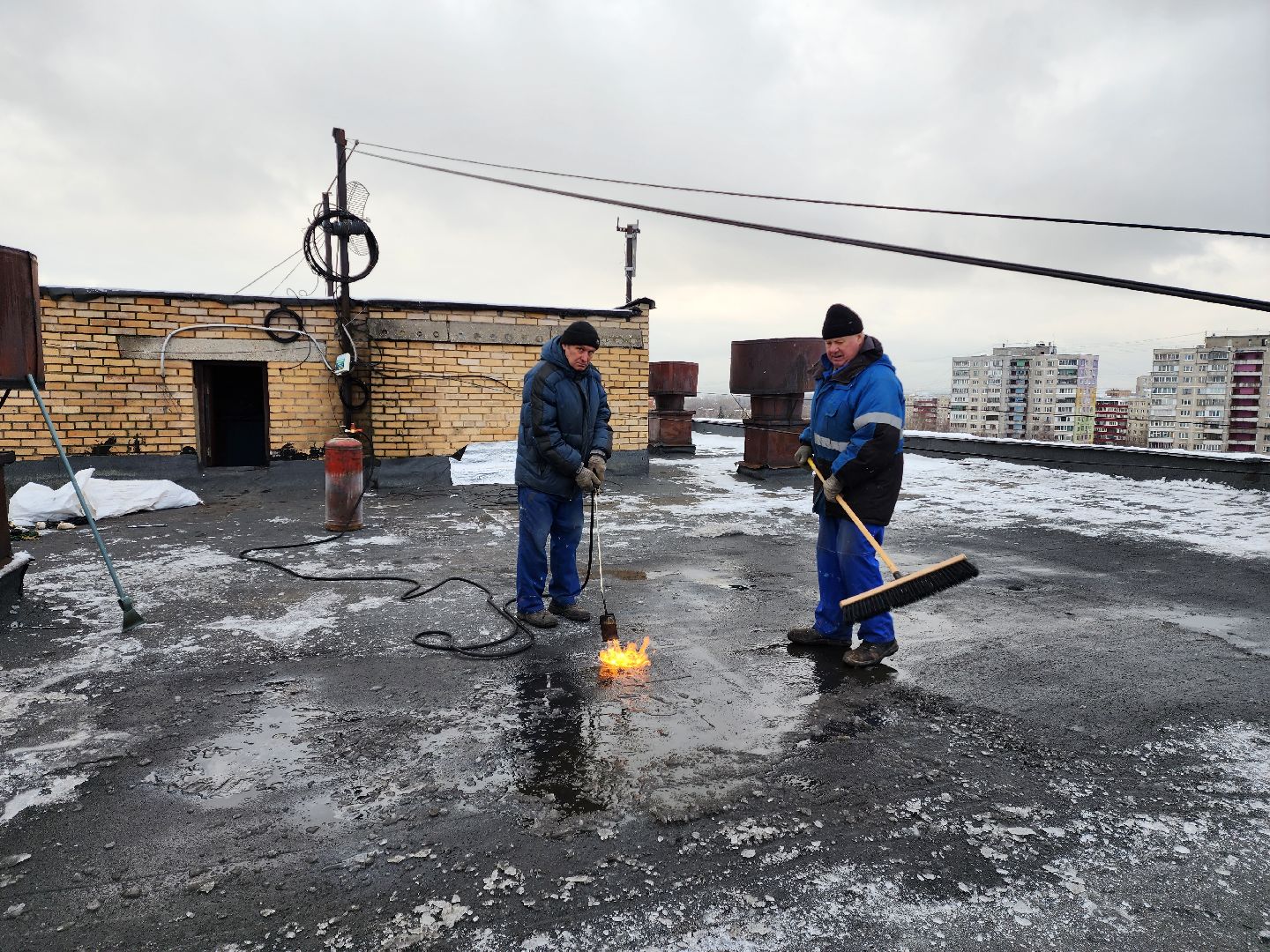 Раменское, ЖКХ, ремонт кровли на улице Рабочей,