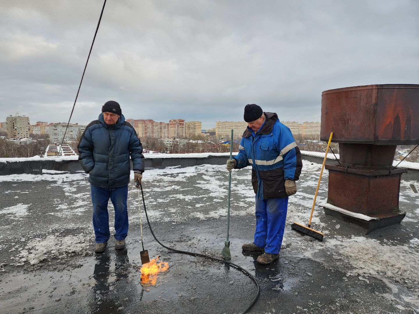 Раменское, ЖКХ, ремонт кровли на улице Рабочей,